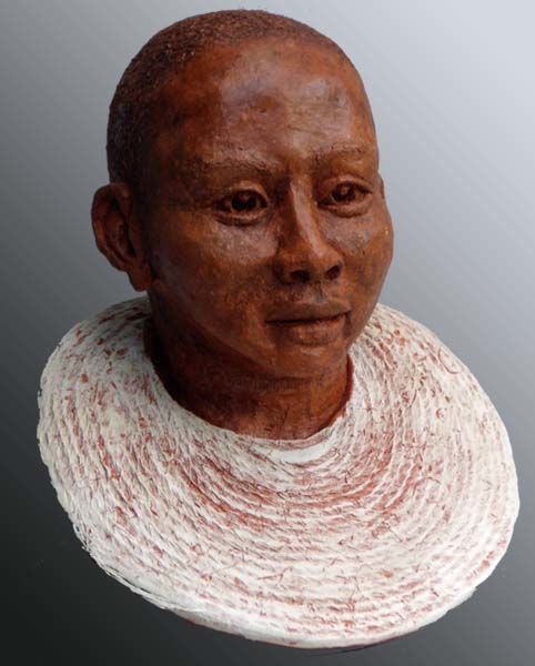 Sculpture titled "Buste Massaï Femme" by Evelyne Delanaud, Original Artwork, Terra cotta