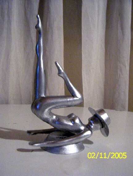 Sculptuur getiteld "elongando" door Leandro Miró, Origineel Kunstwerk