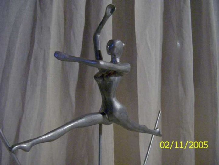 Sculpture titled "emi_ballet" by Leandro Miró, Original Artwork