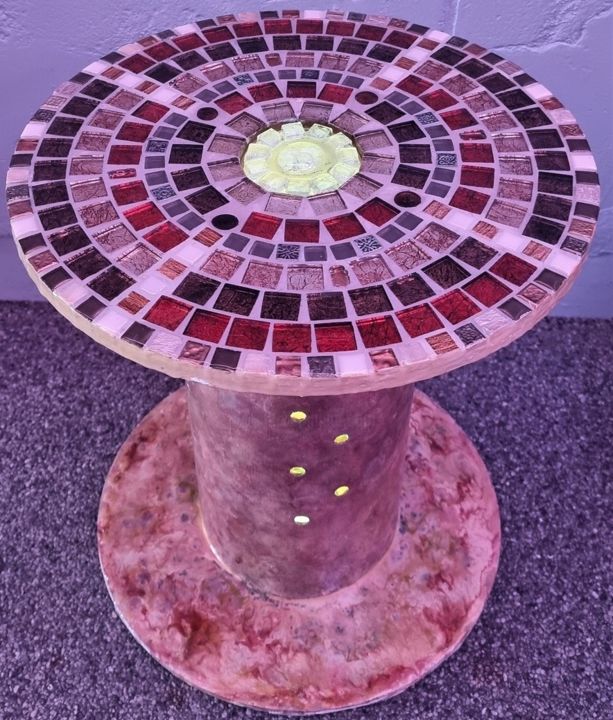 Design intitulée "Table en Mosaïque L…" par Fabienne Bar, Œuvre d'art originale, Acrylique