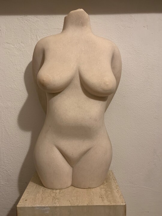 Sculpture,  27,6x17,7 in 