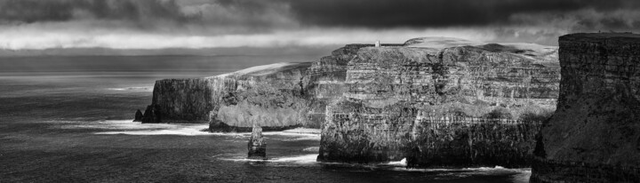 Fotografia intitulada "Cliffs of Moher" por Fabrice Gallou, Obras de arte originais, Fotografia digital Montado em Alumínio