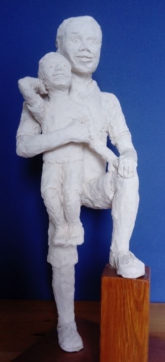 Sculpture titled "Le père et l'enfant" by Fanny Leurent, Original Artwork