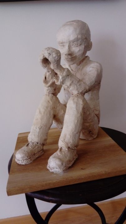 Sculpture titled "méditant" by Fanny Leurent, Original Artwork