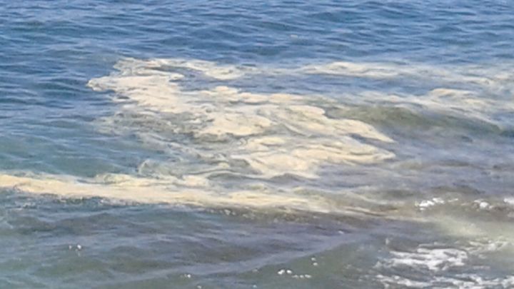 Photographie intitulée "Sable et mer" par Fanny Touchet, Œuvre d'art originale