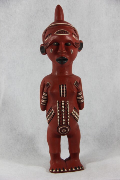 Sculpture titled "protection" by Farouk Oumar Ndoukouo, Original Artwork, Terra cotta