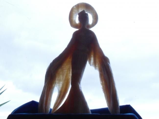 Escultura intitulada "woman/ angel" por Manuel Jose Perestrelo De Favila Vieira, Obras de arte originais, Pedra