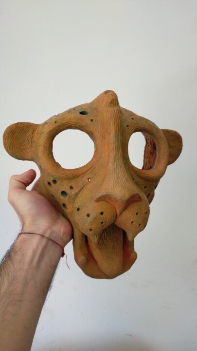 Skulptur mit dem Titel "Maschera di giaguaro" von Federico Womb, Original-Kunstwerk, Terra cotta