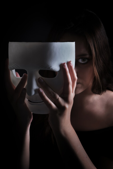 Fotografie getiteld "The mask" door Fernando David Amador De Paz, Origineel Kunstwerk, Digitale fotografie