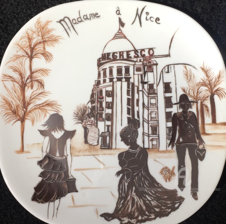Design intitulée "Madame à Nice" par Fleurlise Artiste Peintre Et Sculpteur, Œuvre d'art originale, Art de la table