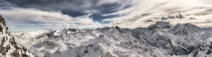 Fotografie mit dem Titel "Panorama Montfort -…" von Florent Siegenthaler, Original-Kunstwerk, Digitale Fotografie