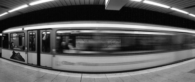 Fotografie mit dem Titel "Metro 4" von Bernhard Lüttmer, Original-Kunstwerk