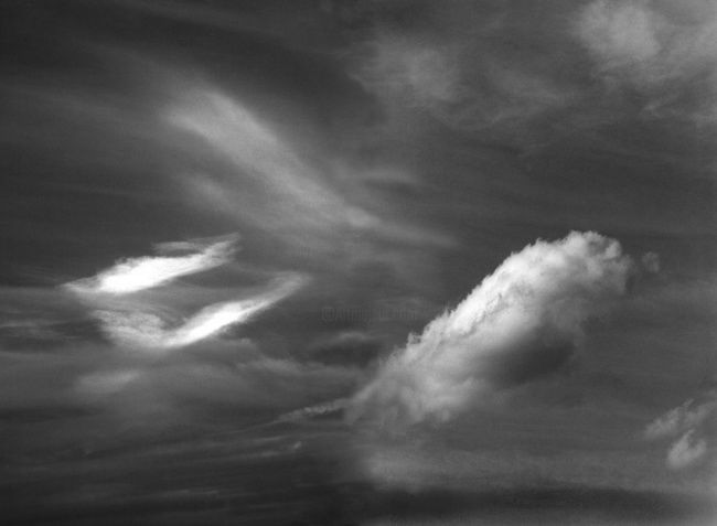 Fotografie mit dem Titel "Clouds" von Bernhard Lüttmer, Original-Kunstwerk