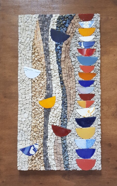 Sculpture titled "Bols en vol" by Francine Bonnet, Original Artwork, Mosaic Mounted on Wood Panel