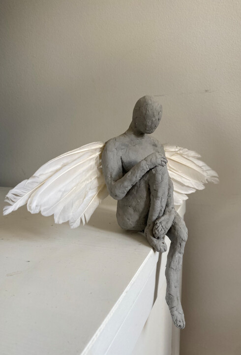 Sculpture titled "Angel Resting" by François Farcy, Original Artwork, Clay