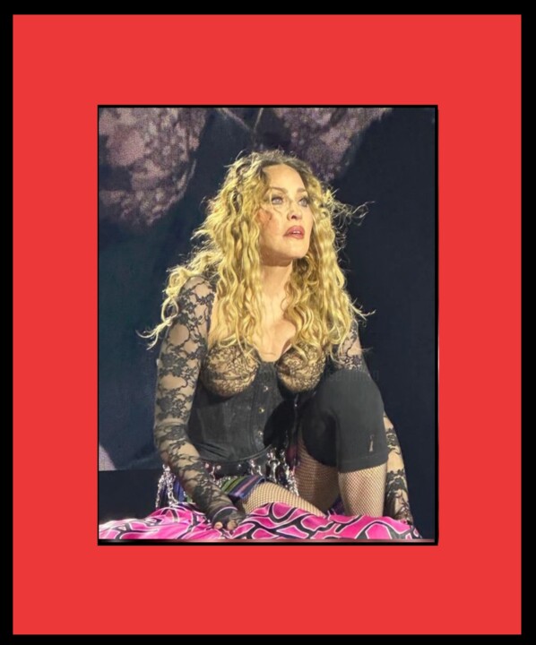 Digital Arts titled "Madonna2" by Francoise Cecile Lacroix, Original Artwork, Digital Painting