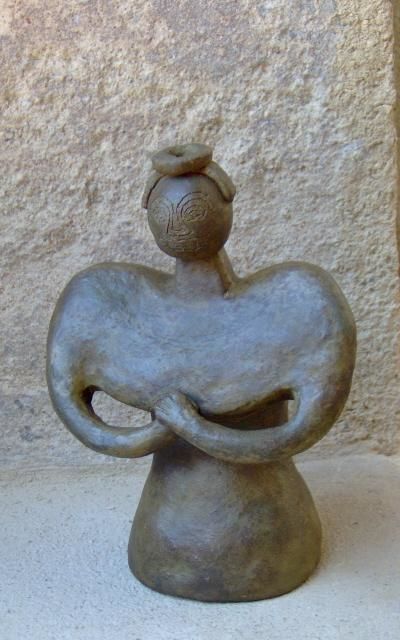Sculpture titled "Déesse Turkmen" by Françoise Pasquier, Original Artwork