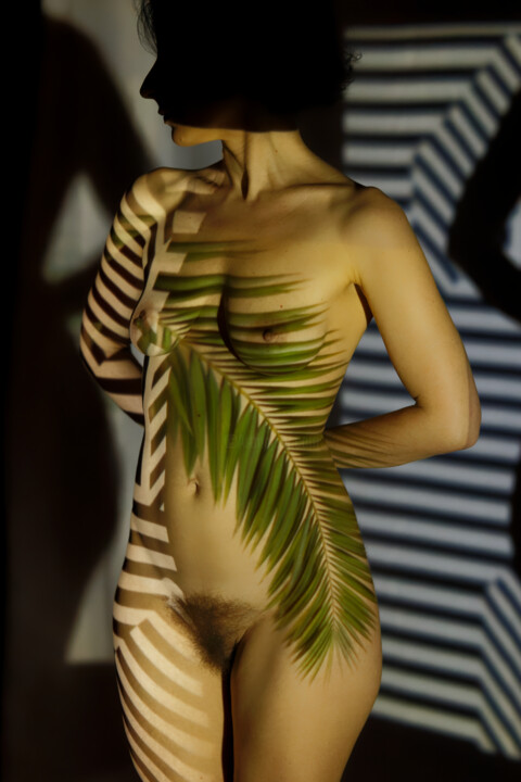 Фотография под названием "La palme" - Francois Thiaucourt, Подлинное произведение искусства, Цифровая фотография
