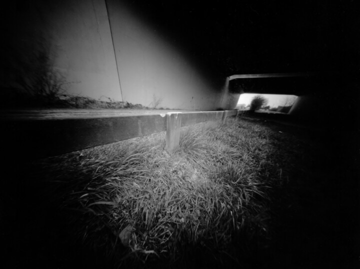 Photography titled "Sous l'autoroute" by Frédéric Duchesnay, Original Artwork, Analog photography