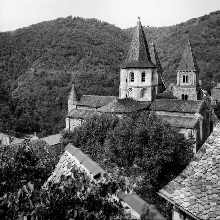 Photography titled "Conques" by Frédéric Duchesnay, Original Artwork, Analog photography