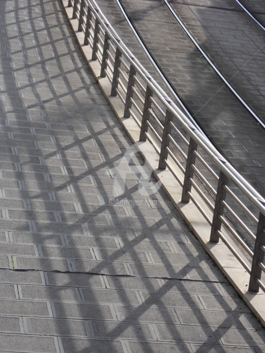 Fotografía titulada "Au bord des rails" por Frédérique Ziolko, Obra de arte original