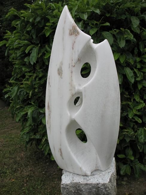 Sculpture titled "Débâcle" by Gilbert Frizon, Original Artwork, Stone