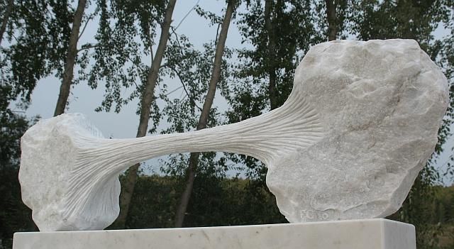 Sculpture titled "Ex-tension VI" by Gilbert Frizon, Original Artwork