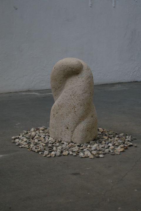 Sculpture intitulée "Hug" par Georgi Uzunov, Œuvre d'art originale, Pierre