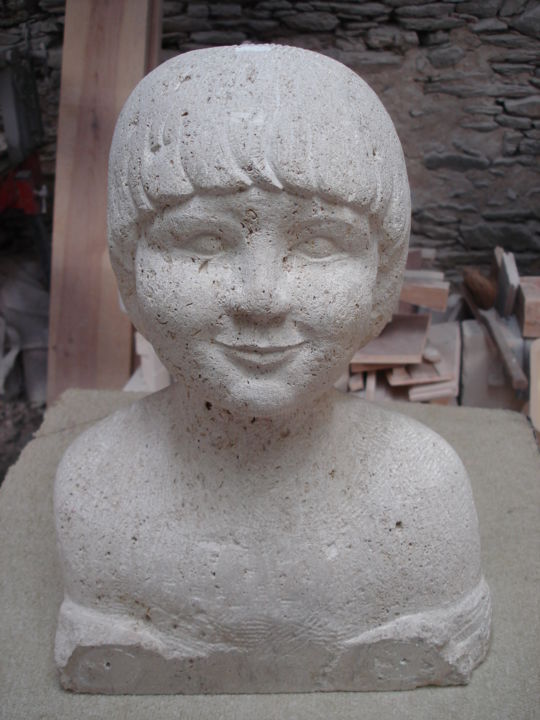 Sculpture titled "Buste d'Enfant" by Gabriel Molet, Original Artwork, Stone