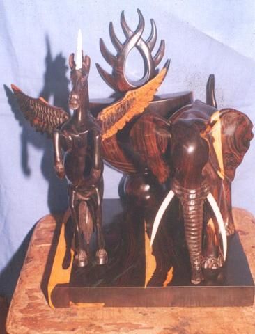 Sculpture intitulée "licône et elephant" par Berty, Œuvre d'art originale