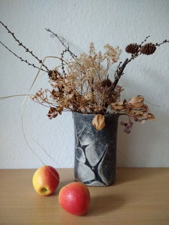 Design intitulée "Vase "Rock painting…" par Galina Serdiucova, Œuvre d'art originale, Accessoires