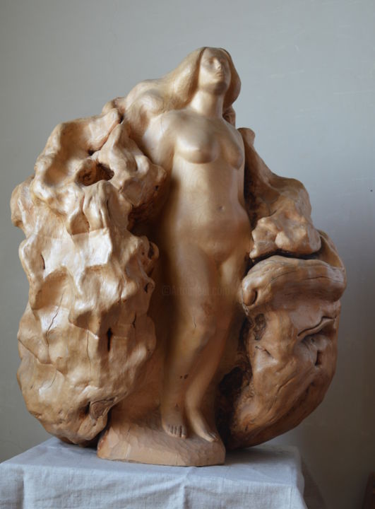 Sculpture titled "Лада" by Anatolii Medvedev, Original Artwork, Wood
