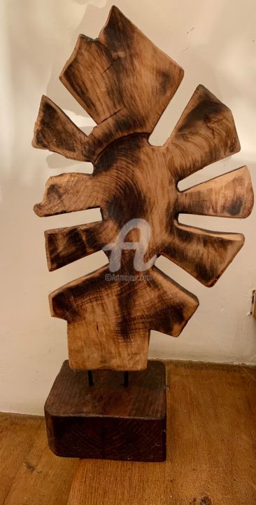 Sculpture intitulée "Feuille brûlée" par Artension, Œuvre d'art originale, Bois