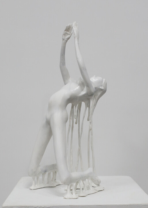 Sculpture intitulée "Gravity" par Гарик Куба, Œuvre d'art originale, Pâte polymère