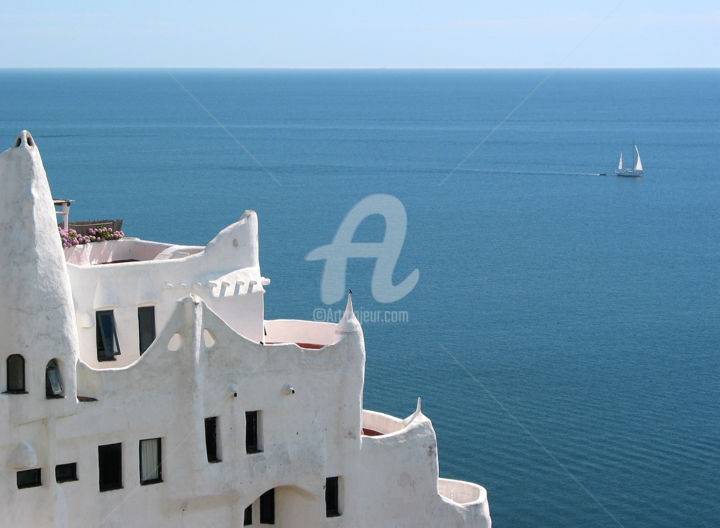 Photography titled "Casapueblo y mar" by Warley, Original Artwork