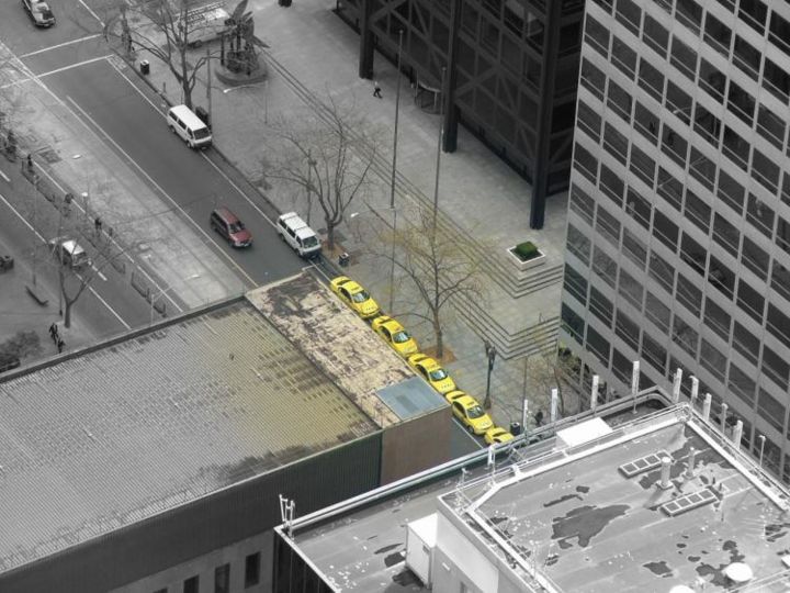 "yellow cabs" başlıklı Fotoğraf Serena Gausel tarafından, Orijinal sanat