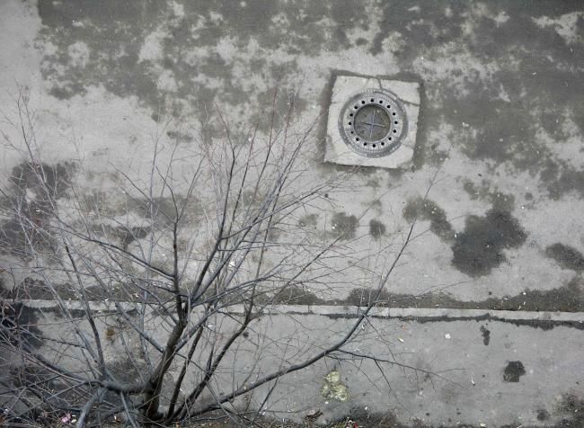 Photography titled "soarele de ciment" by Eugen Vutescu, Original Art,