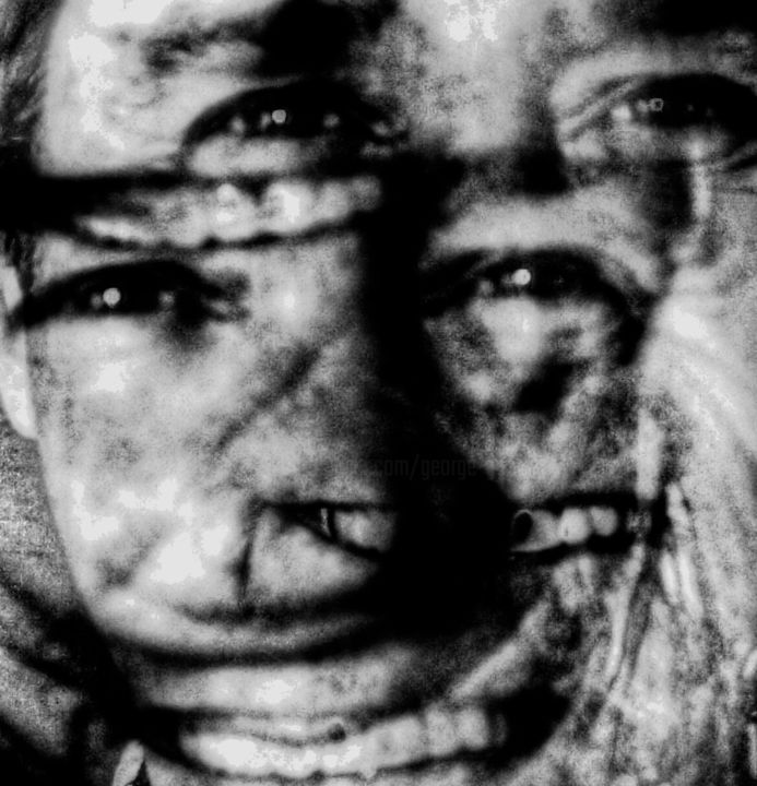 Digitale Kunst mit dem Titel "Smiling Facade" von George Grund, Original-Kunstwerk, Fotomontage