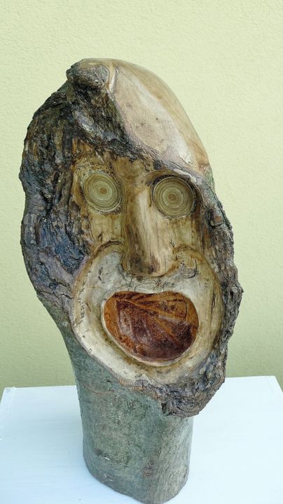 Sculpture titled "Le Crieur" by Yerry, Original Artwork, Wood