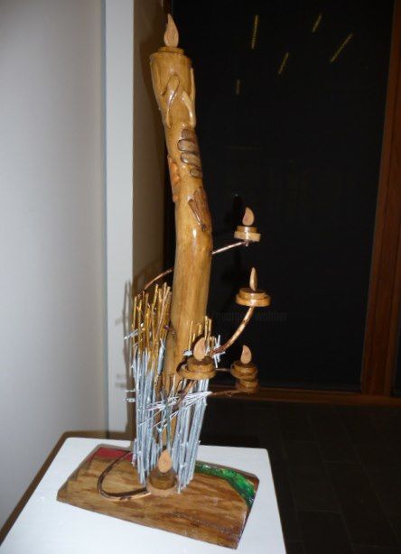 Sculpture titled "Les lumières de la…" by Yerry, Original Artwork, Wood