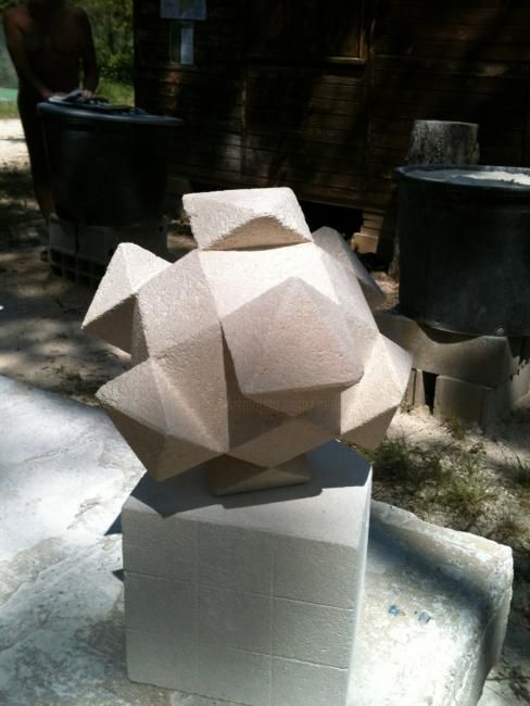 Sculpture titled "Cubique" by Gepsy, Original Artwork, Stone
