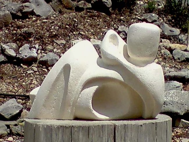 Escultura titulada "Nonchalence" por Gepsy, Obra de arte original, Piedra