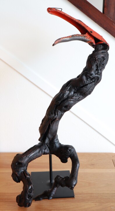 Sculptuur getiteld "Horus" door Gérard Capron (G.CAPRON), Origineel Kunstwerk, Hout