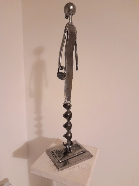 Sculpture titled "LA FEMME ET LA CREA…" by Gerard Lami, Original Artwork, Metals