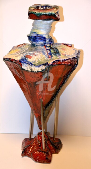 Design intitolato "vase tripode metal" da Gerard Leclercq, Opera d'arte originale, Accessori