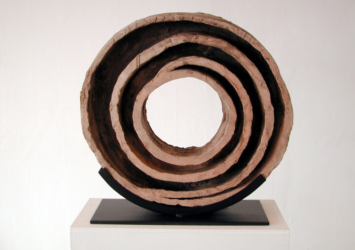 Skulptur mit dem Titel "Endlos" von Gerd Reutter, Original-Kunstwerk, Ton