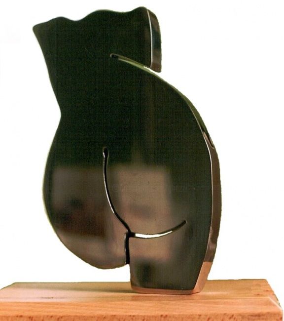 Skulptur mit dem Titel "Fesses-2" von Ghezzi, Original-Kunstwerk, Metalle