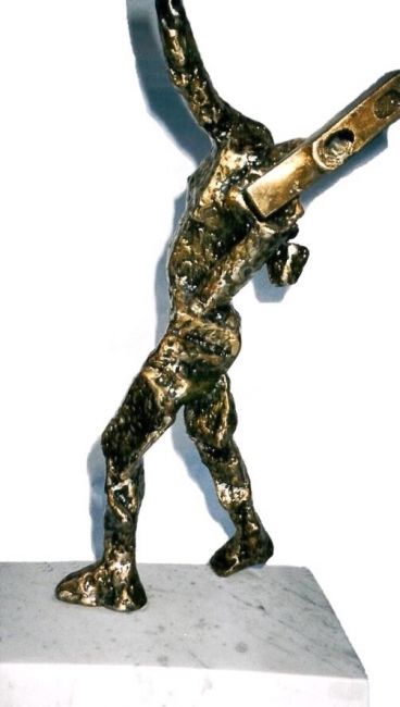 「Martello 4」というタイトルの彫刻 Ghezziによって, オリジナルのアートワーク, 金属