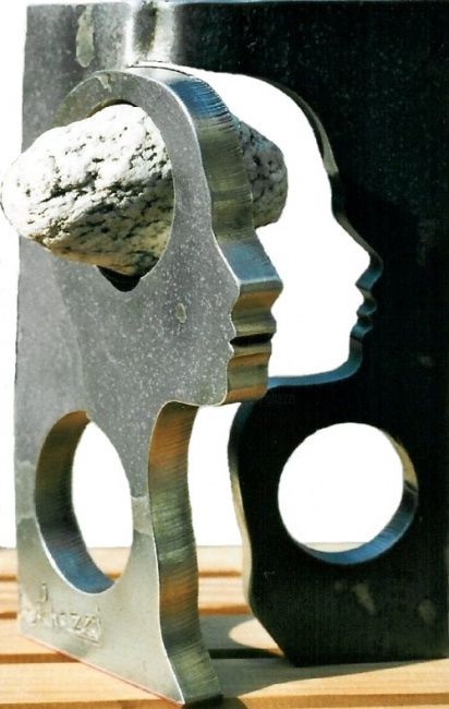 Sculpture titled "A5" by Ghezzi, Original Artwork, Metals