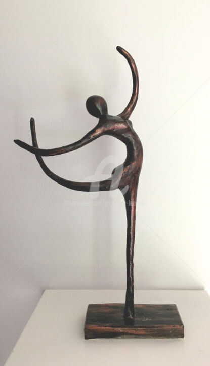 Sculpture intitulée "Elégance" par Ghyslaine Leonelli, Œuvre d'art originale, Fil de fer